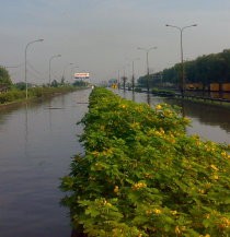 18 Mesin Pompa Dikerahkan